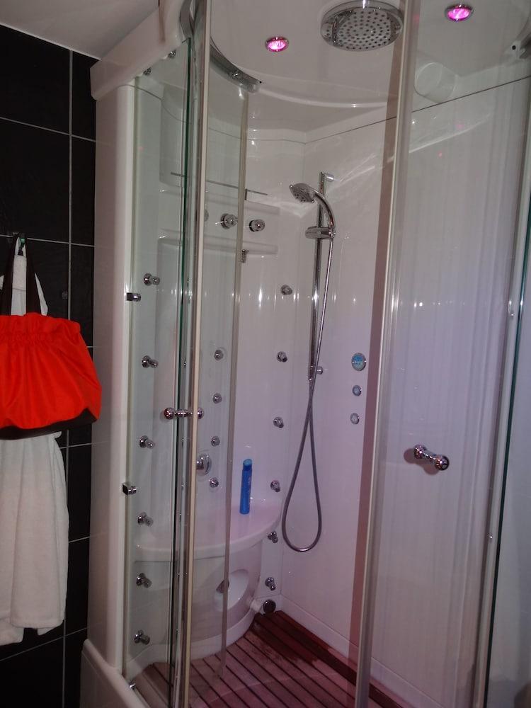 Hôtel&spa Greuze 4*