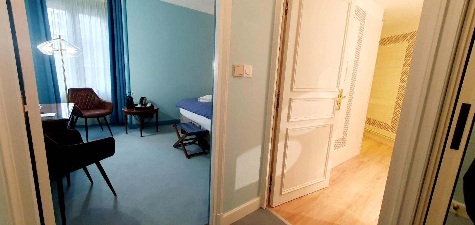 Hotel Hôtel&spa Greuze