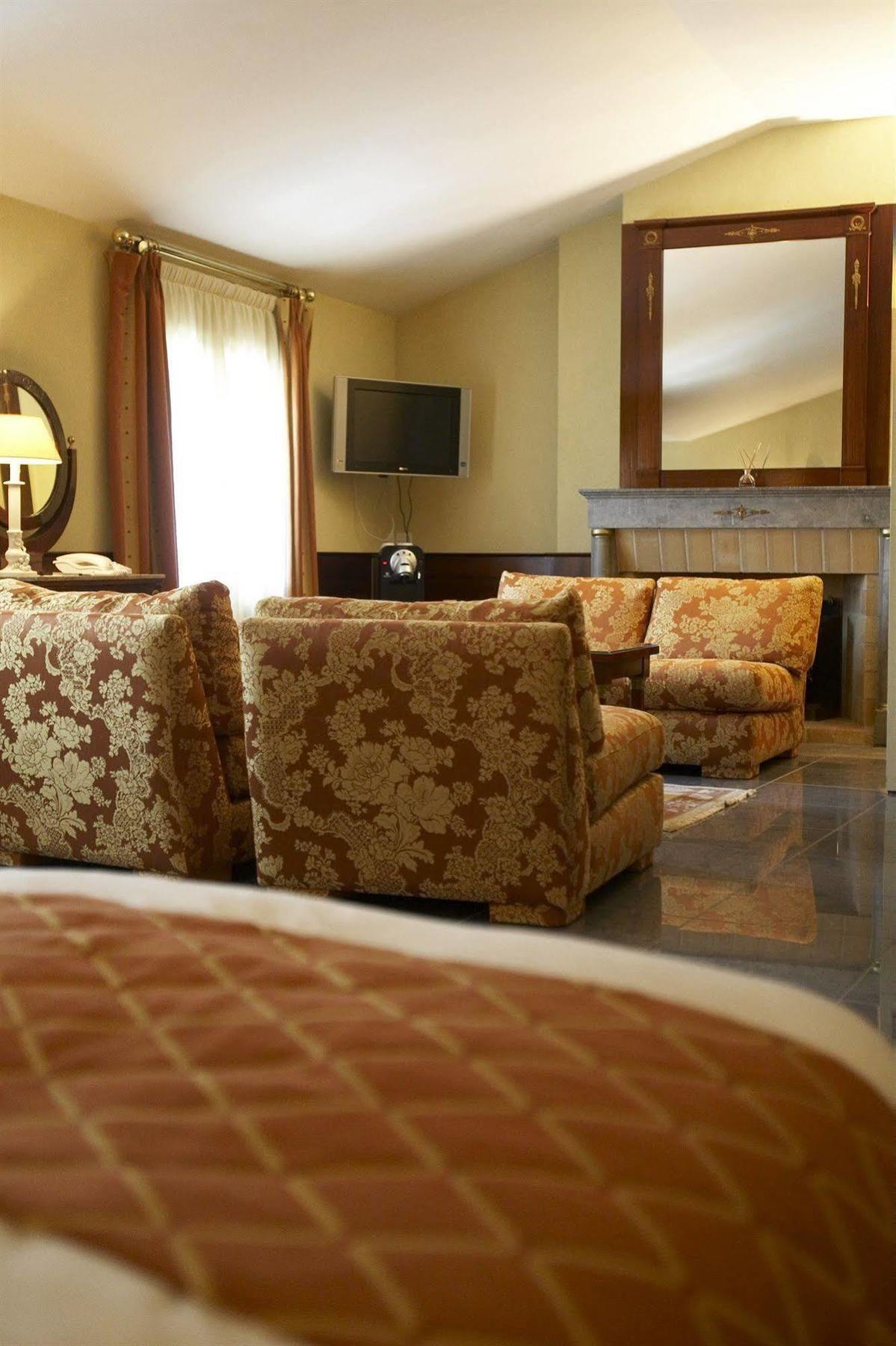 Hôtel&spa Greuze Hotel